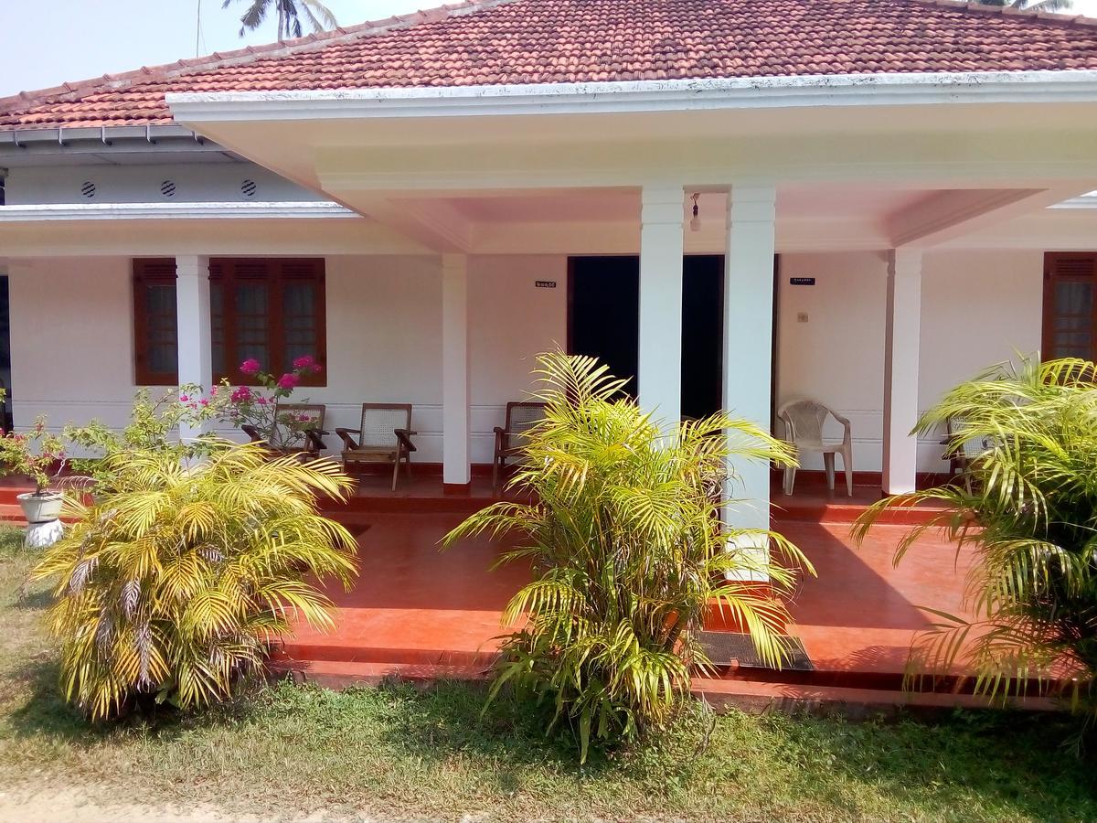 Ocean Edge Villa Midigama East Esterno foto